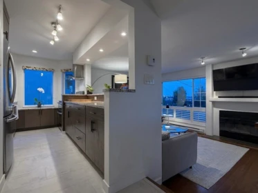 Kitchen Island Photo of 202 2440 Haywood Avenue, West Vancouver, BC