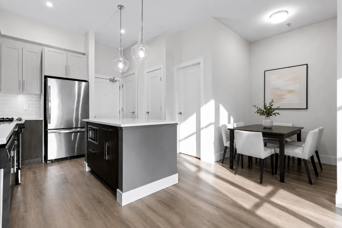 Dining Area Photo of 602 32838 Ventura Avenue, Abbotsford, BC