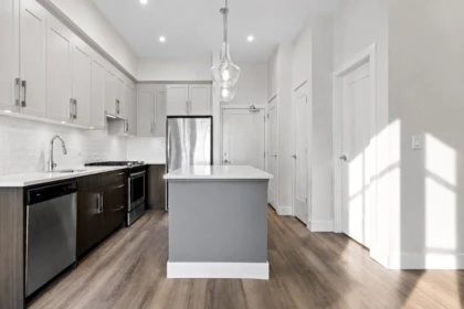 Kitchen Photo of 602 32838 Ventura Avenue, Abbotsford, BC