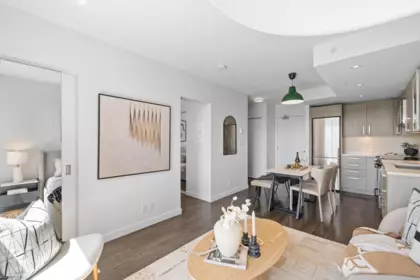 562 955 E Hastings Street, Vancouver, BC, Vancouver — Apartment/Condo for sale
