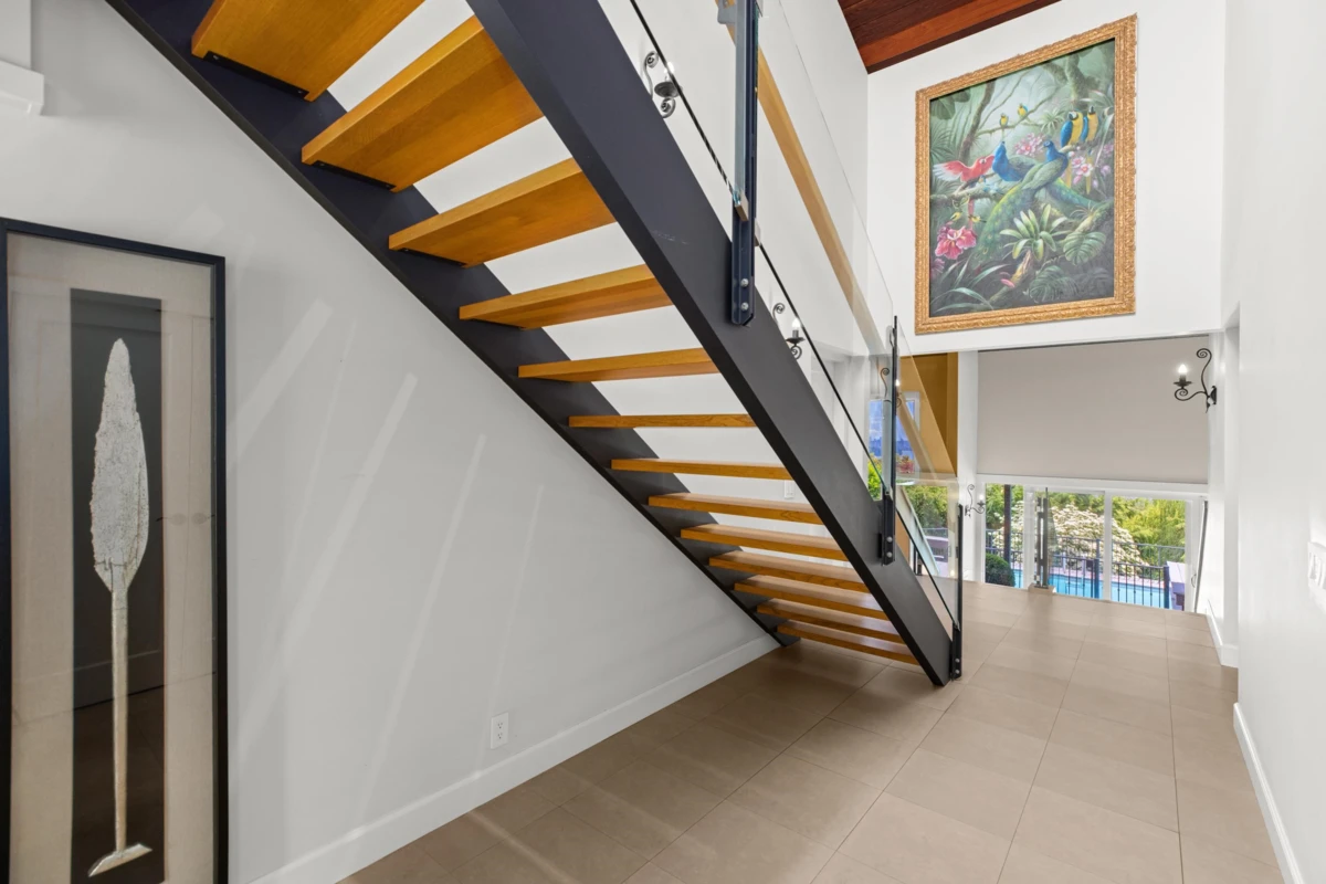 Exterior Rear Photo of 2370 Queens Avenue, West Vancouver, BC