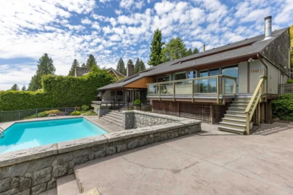 Community Amenities Photo (Clubhouse) of 2370 Queens Avenue, West Vancouver, BC