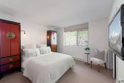 Bedroom 3 Photo of 8674 Seascape Drive, West Vancouver, BC