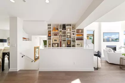 Kitchen Photo of 8674 Seascape Drive, West Vancouver, BC