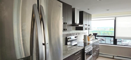 Kitchen Photo of 1001 1438 W 7th Avenue, Vancouver, BC