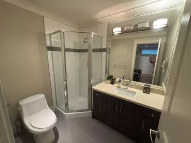 Hot Tub / Spa Photo of 7689 Jasper Crescent, Vancouver, BC