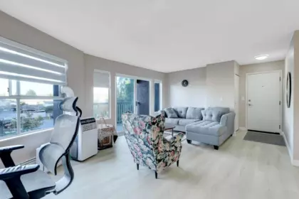 Breakfast Nook Photo of 305 5664 200 Street, Langley, BC