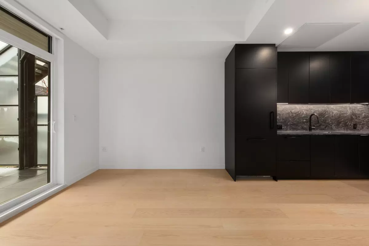 Family Room Photo of 122 650 E 2nd Street, North Vancouver, BC