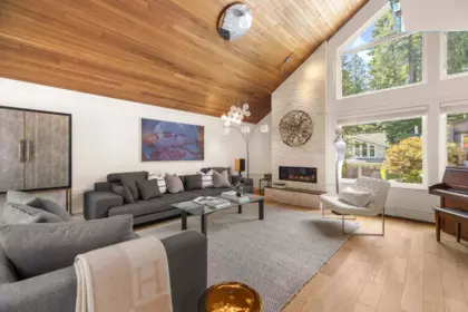 Breakfast Nook Photo of 5522 Deerhorn Lane, North Vancouver, BC