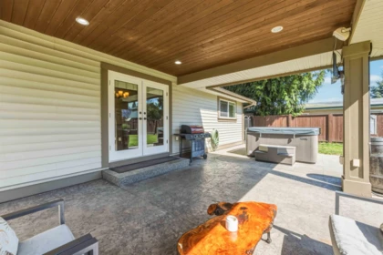 Garden / Landscaping Photo of 12316 227 Street, Maple Ridge, BC