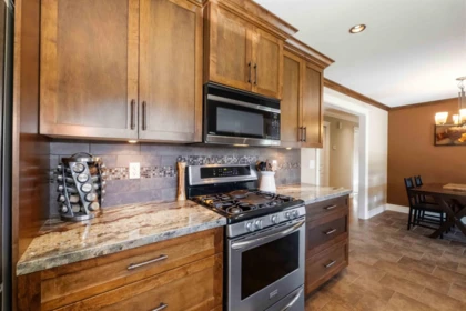 Guest Bathroom Photo of 12316 227 Street, Maple Ridge, BC