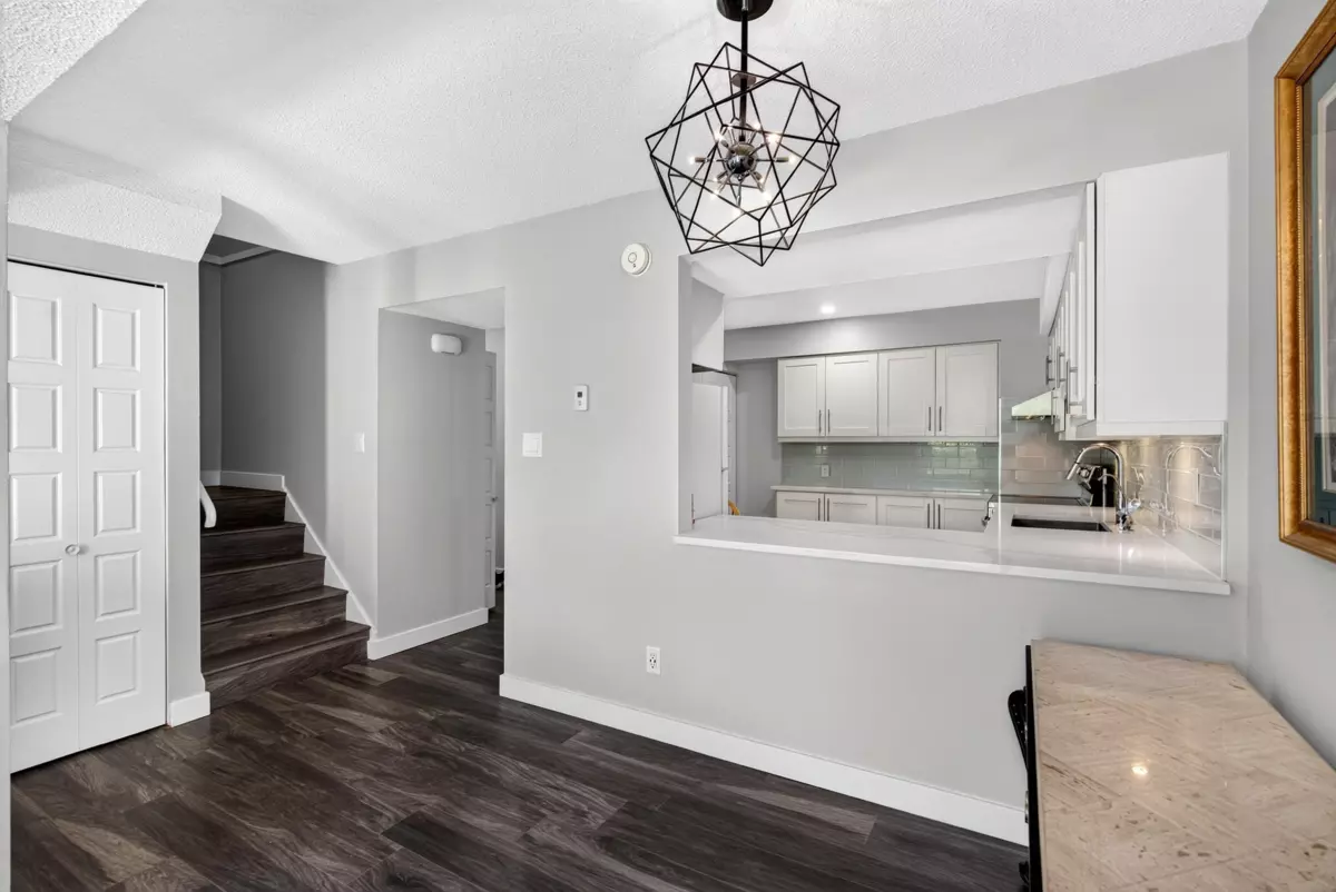 Dining Area Photo of 7330 Coronado Drive, Burnaby, BC