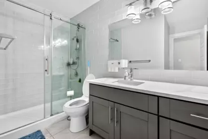 Primary Bathroom Photo of 7330 Coronado Drive, Burnaby, BC