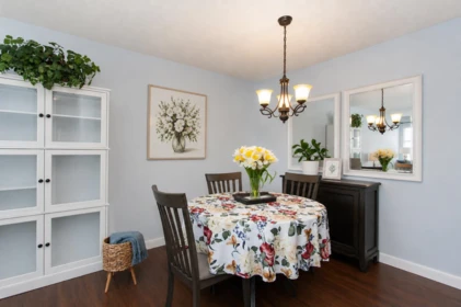 304 1860 E Southmere Crescent, White Rock, BC, White Rock — Apartment/Condo for sale