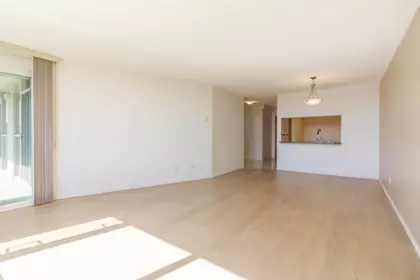 907 6055 Nelson Avenue, Burnaby, BC, Burnaby — Apartment/Condo for sale