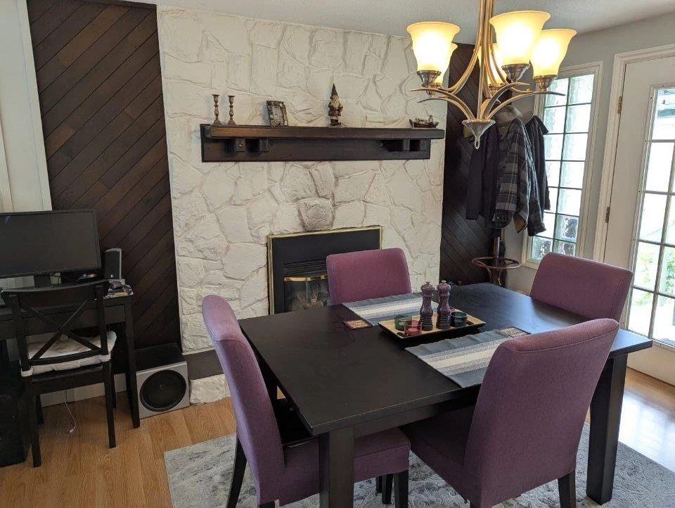 Family Room Photo of 1 201 Cayer Street, Coquitlam, BC