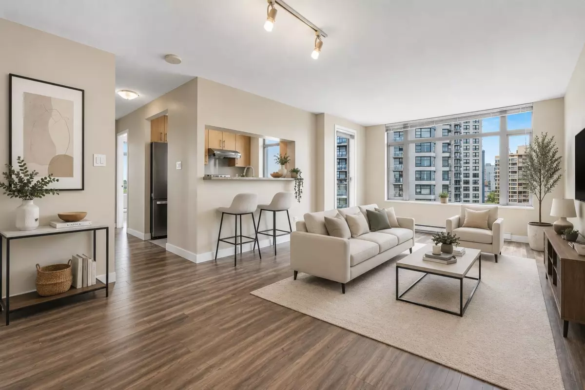 Living Room Photo of 1202 3660 Vanness Avenue, Vancouver, BC