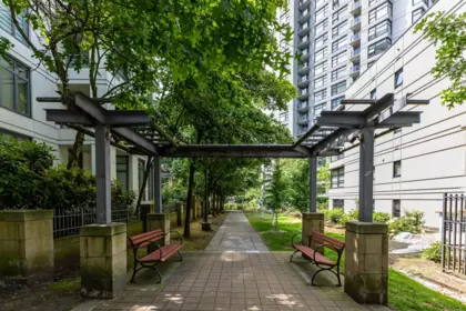 Garden / Landscaping Photo of 1202 3660 Vanness Avenue, Vancouver, BC