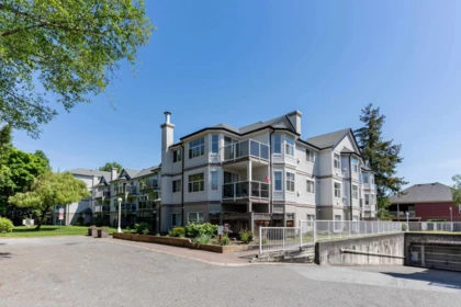 Garden / Landscaping Photo of 103 12739 72 Avenue, Surrey, BC