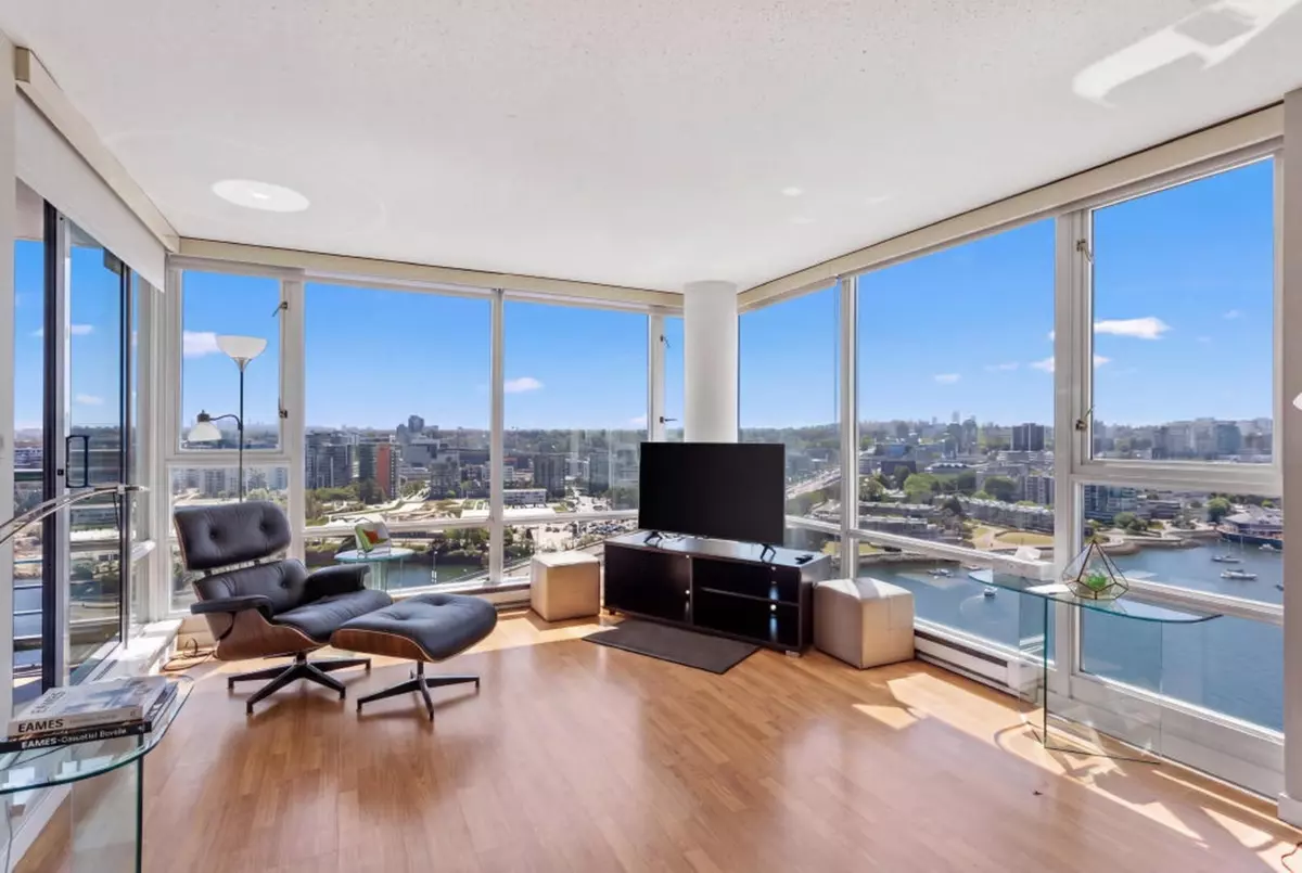 Living Room Photo of 2505 1033 Marinaside Crescent, Vancouver, BC