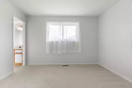 Bedroom 2 Photo of 45322 Balmoral Avenue, Chilliwack, BC