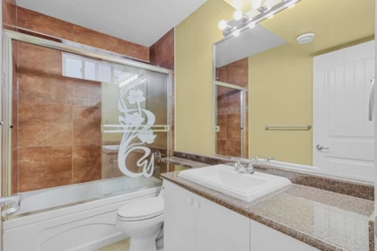 Mudroom Photo of 19913 72 Avenue, Langley, BC
