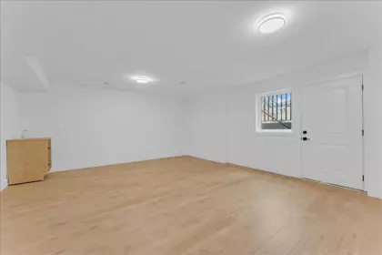 Basement Recreation Room Photo of 20487 74b Avenue, Langley, BC