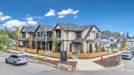 20487 74b Avenue, Langley, BC, Langley — Row House (Non-Strata) for sale