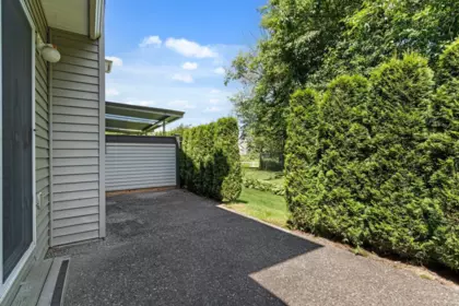 Backyard Photo of 172 46360 Valleyview Road, Chilliwack, BC