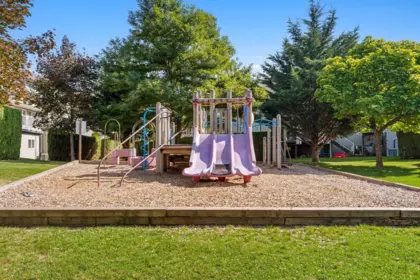 Hot Tub / Spa Photo of 172 46360 Valleyview Road, Chilliwack, BC