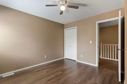 Laundry Room Photo of 172 46360 Valleyview Road, Chilliwack, BC
