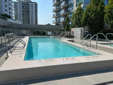 1403 125 E 14th Street, North Vancouver, BC, North Vancouver — Apartment/Condo for sale