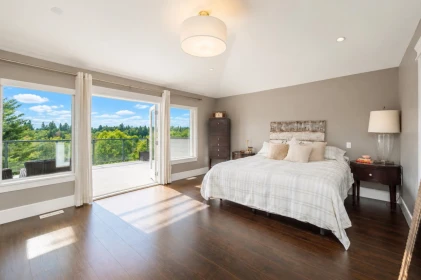 Walk-In Closet Photo of 7 24455 61 Avenue, Langley, BC