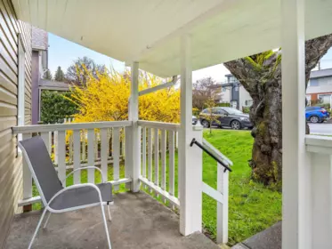 227 W 5th Street, North Vancouver, BC, North Vancouver — Single Family Residence for sale