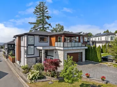 20574 71 Avenue, Langley, BC, Langley — Single Family Residence for sale