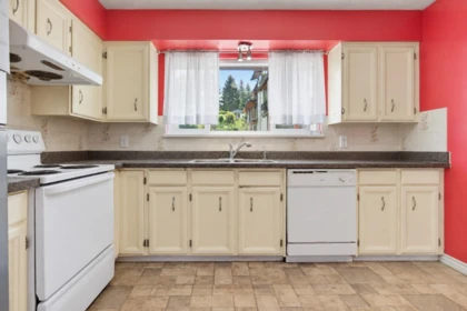 Primary Bathroom Photo of 3204 Mariner Way, Coquitlam, BC