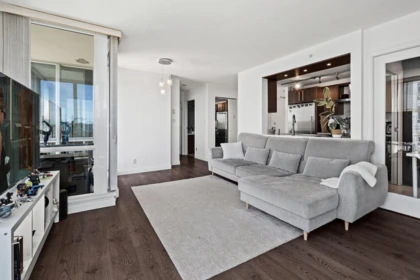 3302 193 Aquarius Mews, Vancouver, BC, Vancouver — Apartment/Condo for sale