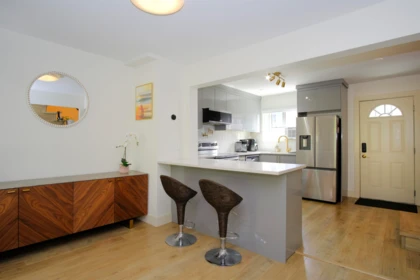 Kitchen Island Photo of 10 10736 Guildford Drive, Surrey, BC