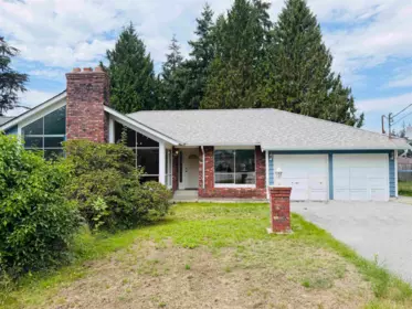 517 Veterans Road, Gibsons, BC, Gibsons — Single Family Residence for sale