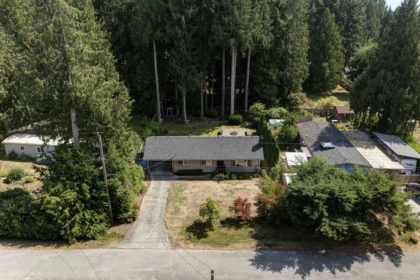 Front Yard Photo of 3367 Richards Road, Roberts Creek, BC