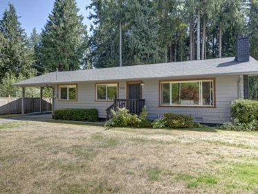Living Room Photo of 3367 Richards Road, Roberts Creek, BC