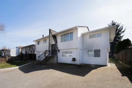 17396 62a Avenue, Surrey, BC, Surrey — Single Family Residence for sale