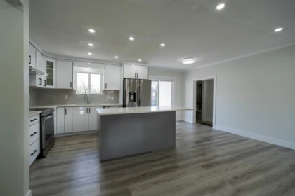 Kitchen Island Photo of 17396 62a Avenue, Surrey, BC