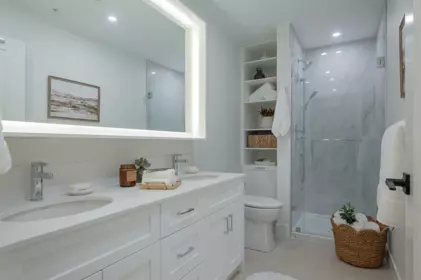 Guest Bathroom Photo of 311 46187 Thomas Road, Chilliwack, BC
