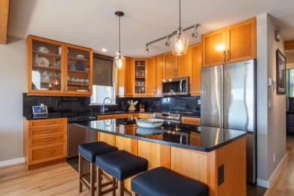 Primary Bedroom Photo of 5374 Wakefield Beach Lane, Sechelt, BC
