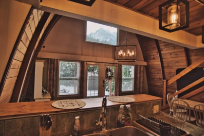 Breakfast Nook Photo of 66603 Summer Road, Hope, BC