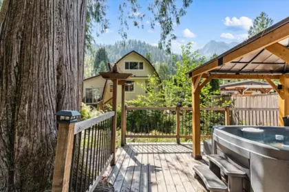 Swimming Pool Photo of 66603 Summer Road, Hope, BC