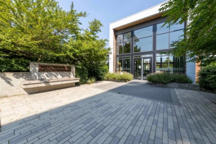 Swimming Pool Photo of 418 9388 Tomicki Avenue, Richmond, BC
