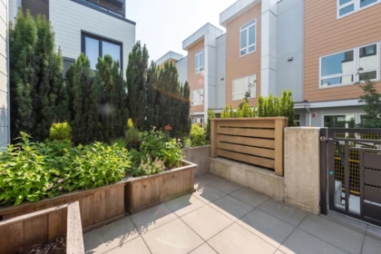 301 606 Foster Avenue, Coquitlam, BC, Coquitlam — Townhouse for sale