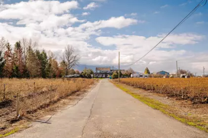 35826 South Parallel Road, Abbotsford, BC, Abbotsford — Single Family Residence for sale